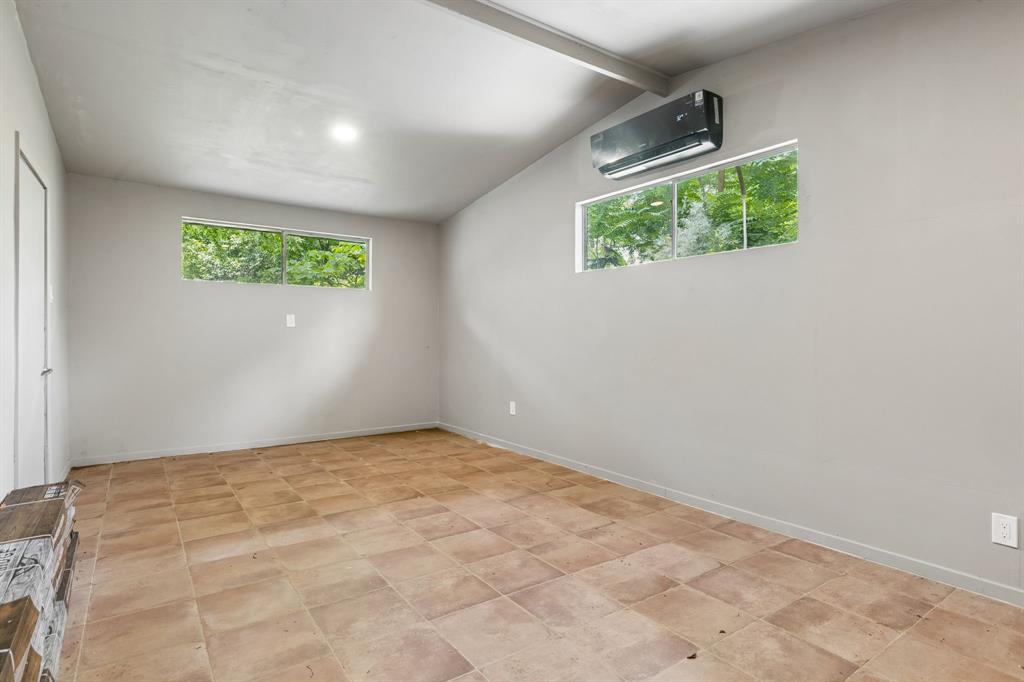 Hillcrest Homes 02 - Residential