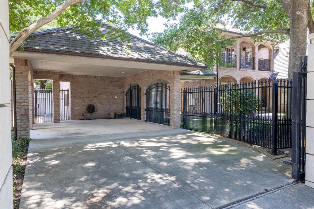 HIGHLAND PARK - Residential