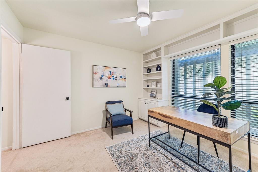 Arrangement Condo - Residential
