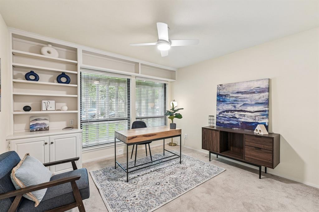 Arrangement Condo - Residential