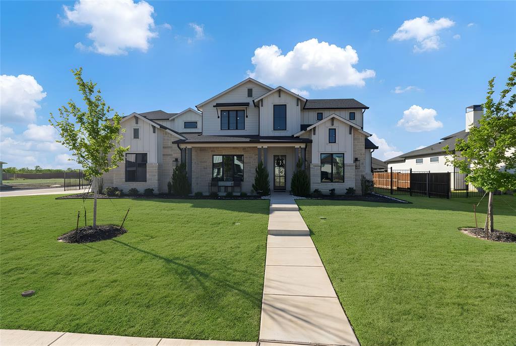 Vines - Residential