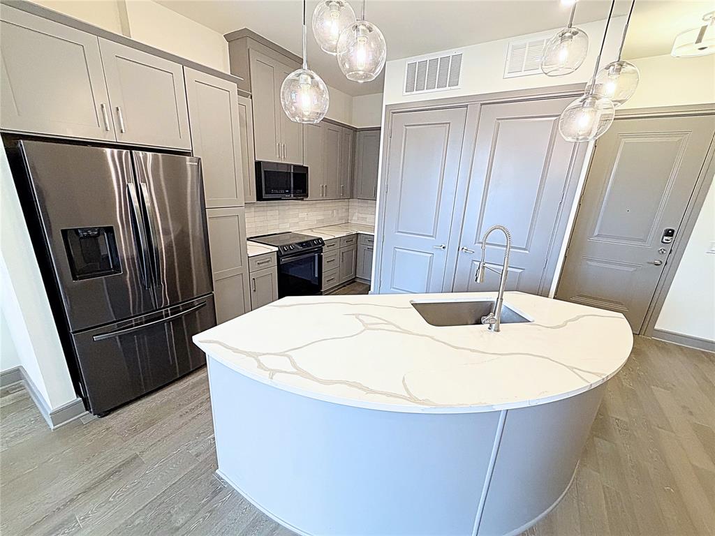 View Residential Condo - Residential