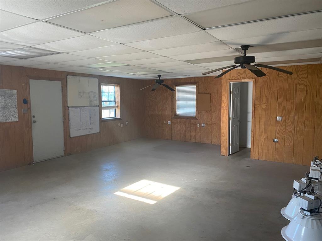 NA - Commercial Lease