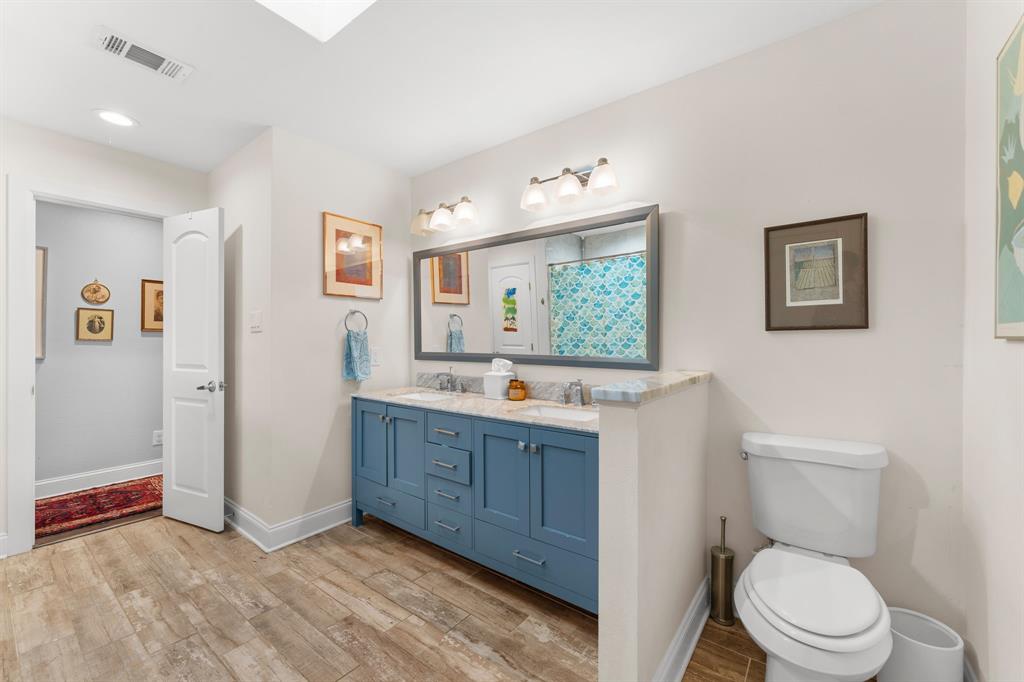 Ridglea Hills - Residential