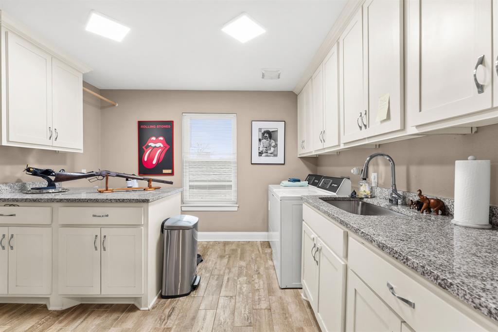Ridglea Hills - Residential