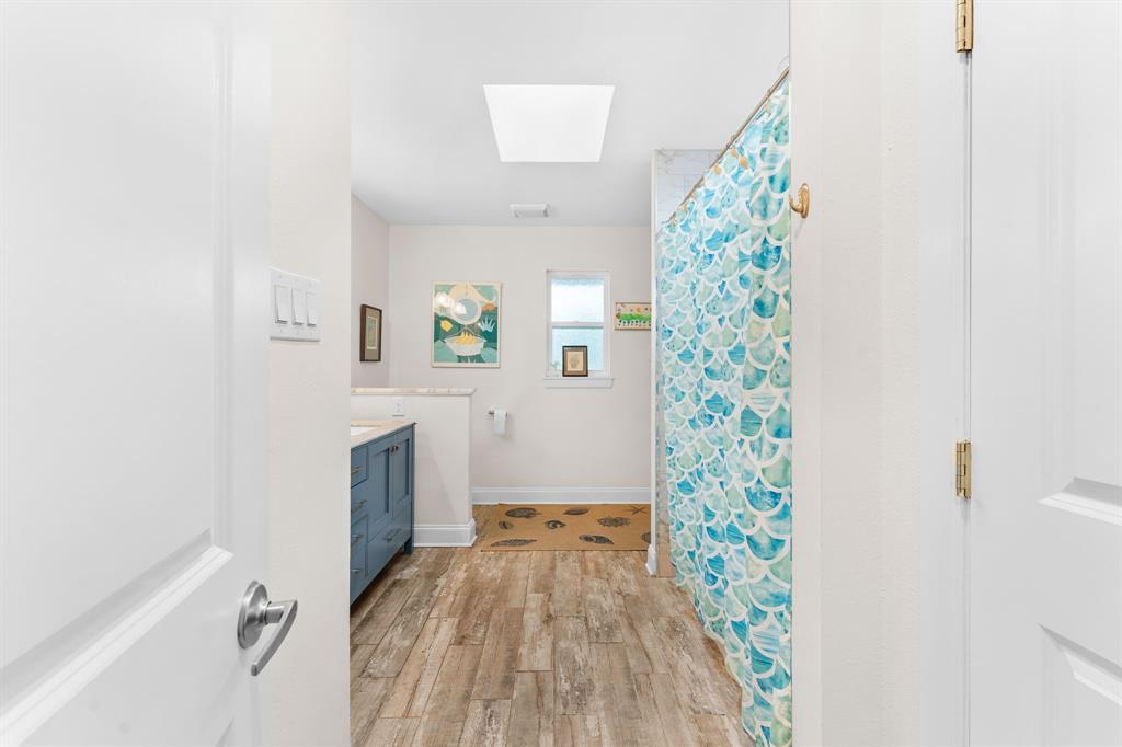 Ridglea Hills - Residential