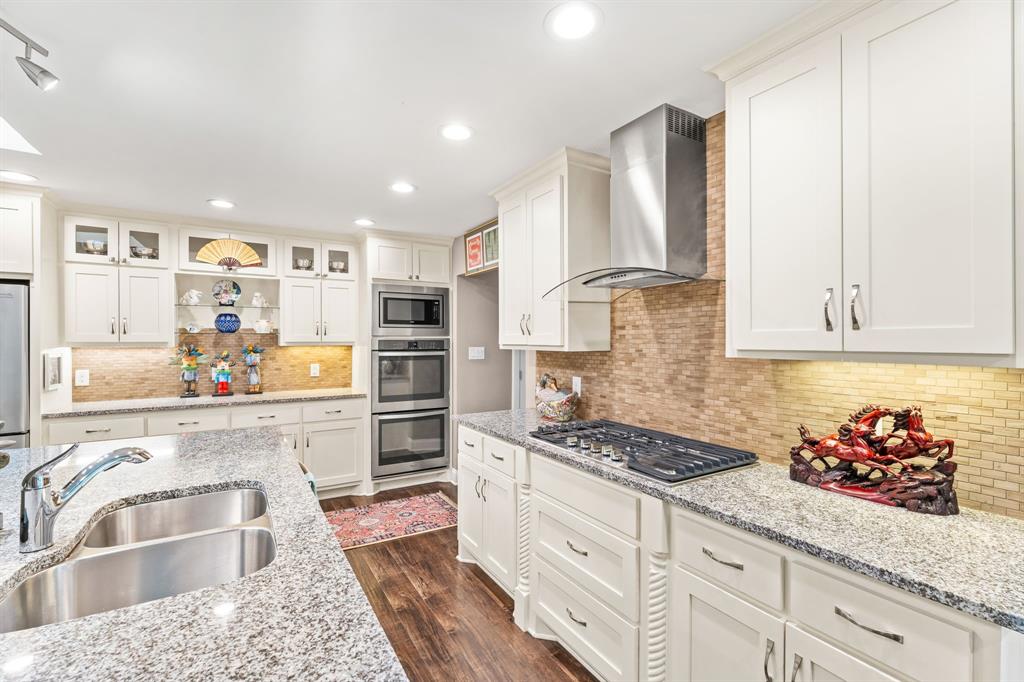 Ridglea Hills - Residential