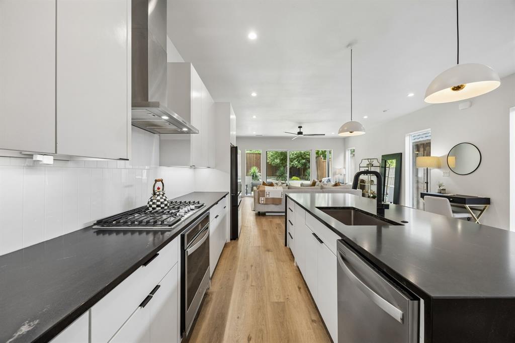 Z E Coombs West End - Residential
