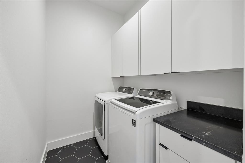 Z E Coombs West End - Residential