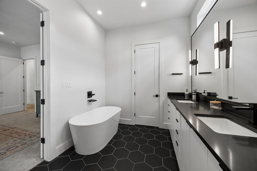 Z E Coombs West End - Residential