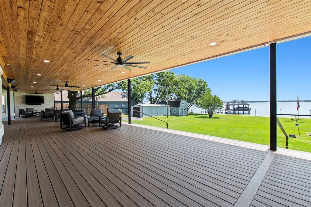 Pleasant Oak Beach - Residential