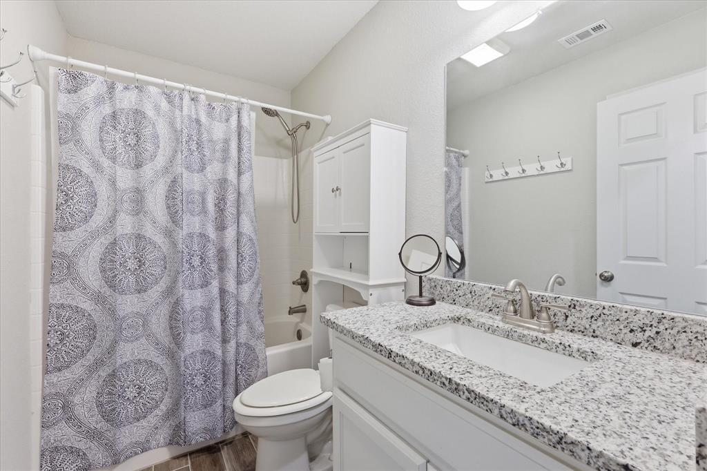 GAINES ESTATES - Residential