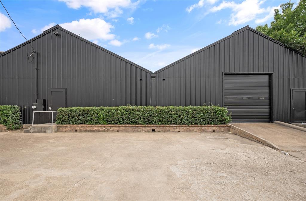 Industrial Acres Rev - Commercial Sale