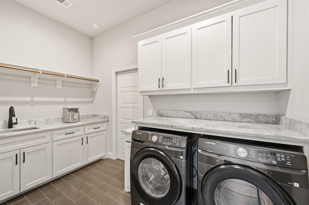 Juniper Ests Ph Two - Residential