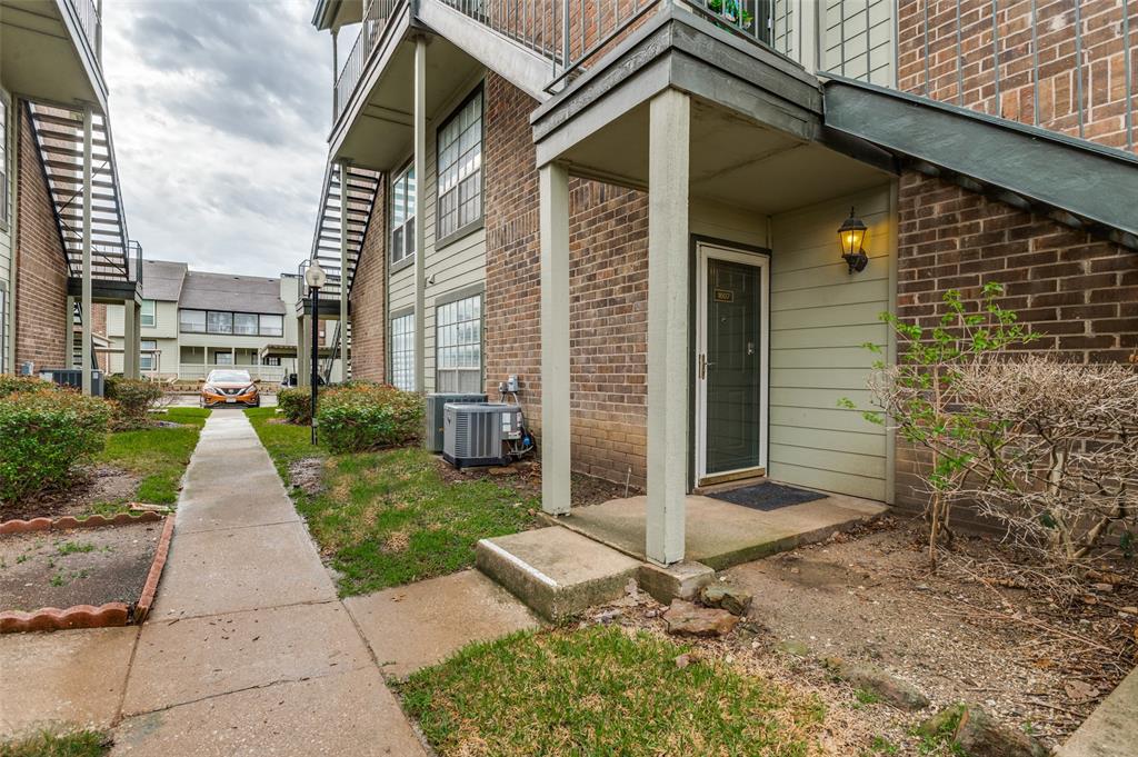 Woodhaven Condo - Residential