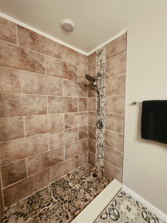 M Clendenning Surv Abs 162 - Residential