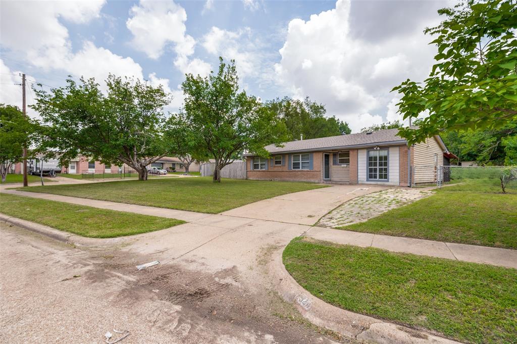 Lancaster Hills 03 - Residential