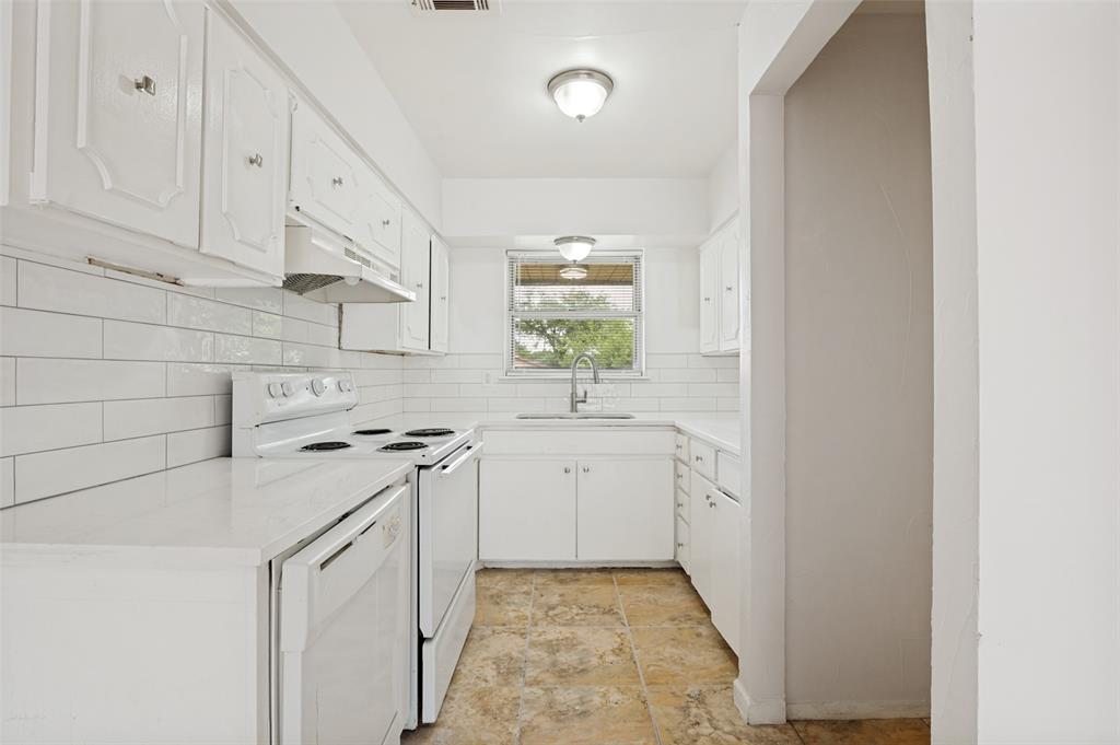 Lancaster Hills 03 - Residential