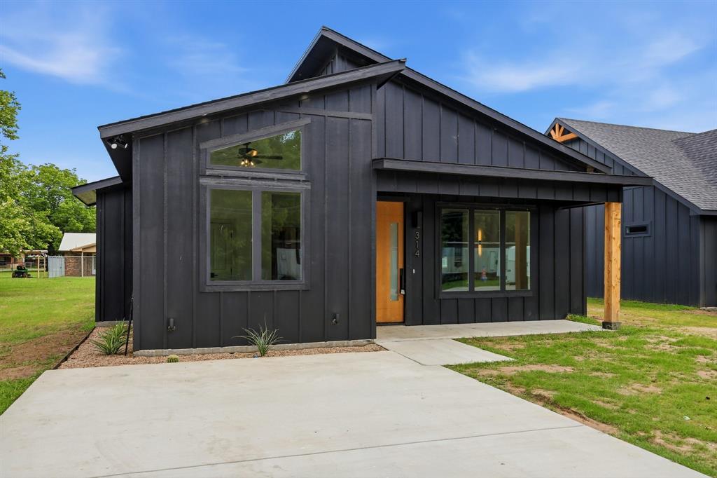 WEST BRIDGEPORT ADDITION - Residential