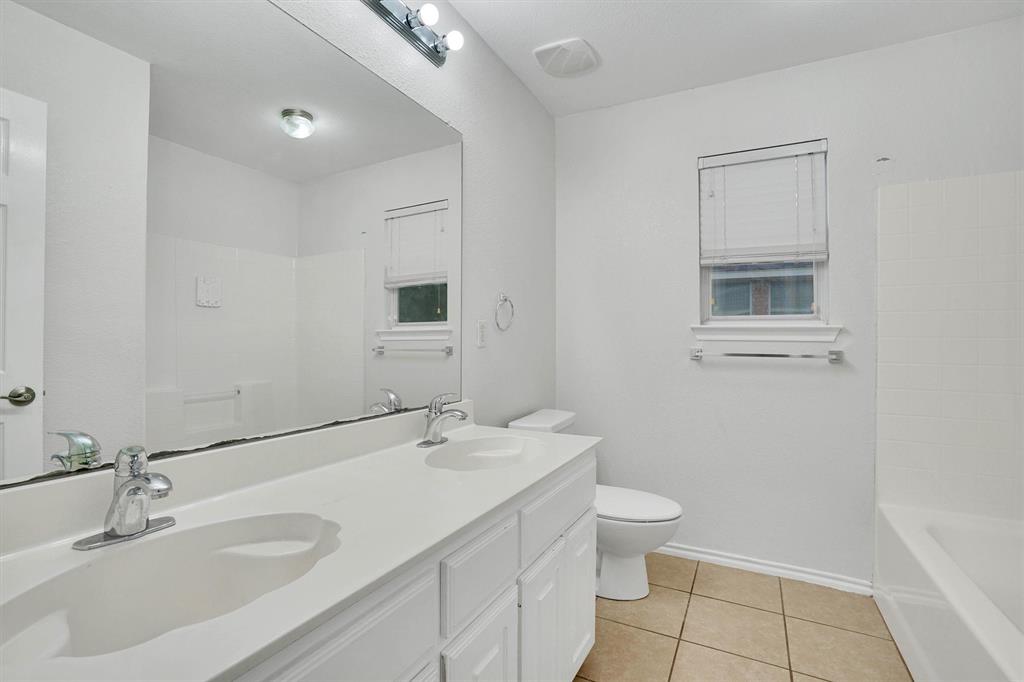 Kingston Meadows Ph 1a - Residential