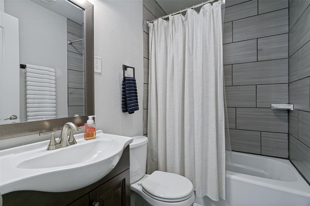 Chamberlain Arlington Heights 1st - Residential