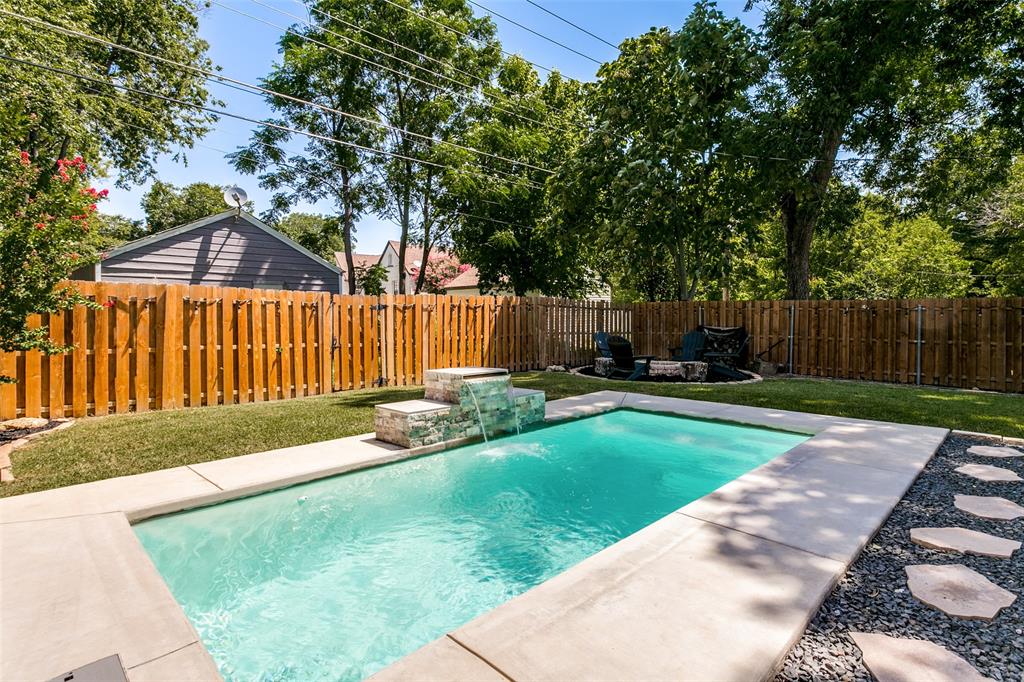 Chamberlain Arlington Heights 1st - Residential