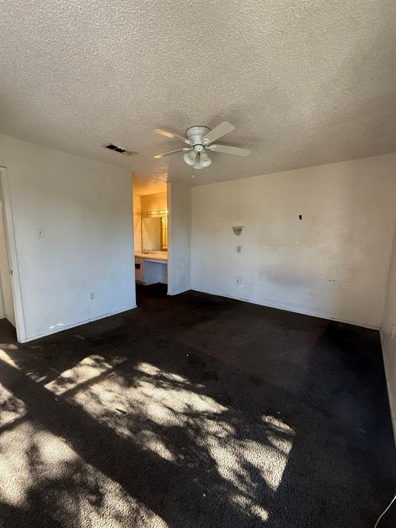 Tealwood On The Creek Condo - Residential