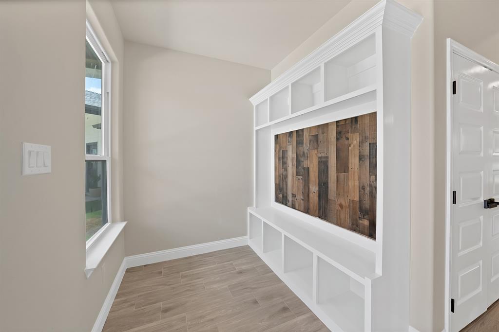 Canyon Creek - Residential