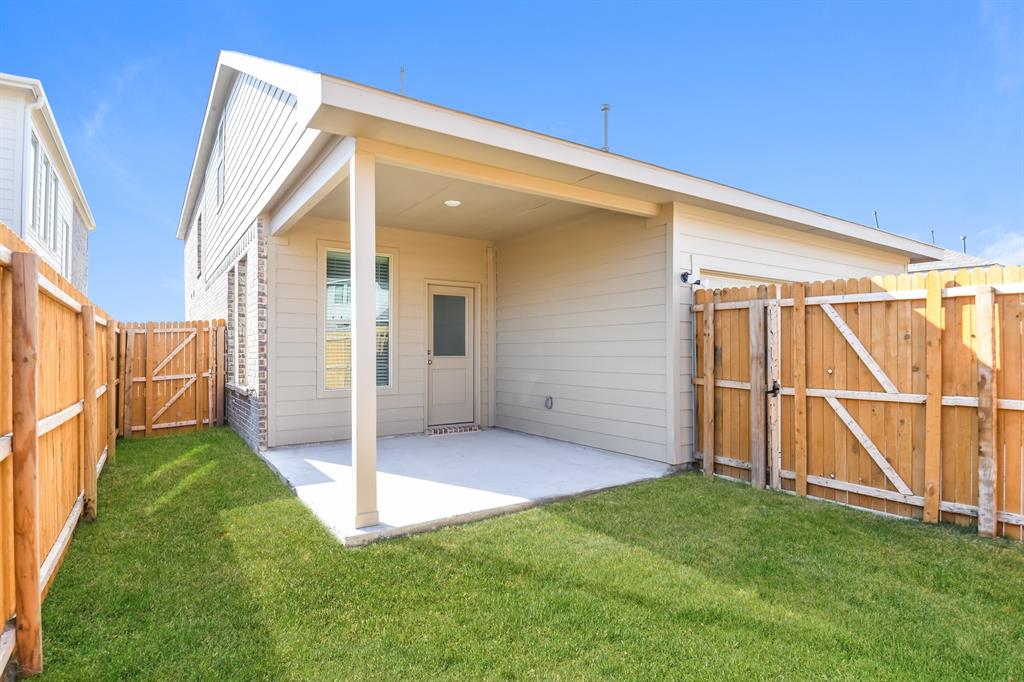 Northpointe Ph 6 - Residential Lease