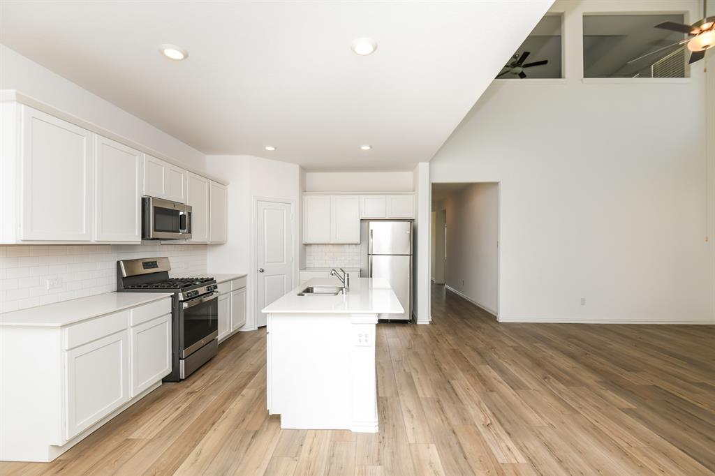 Northpointe Ph 6 - Residential Lease