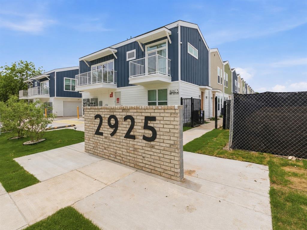 Acreage Estates - Residential