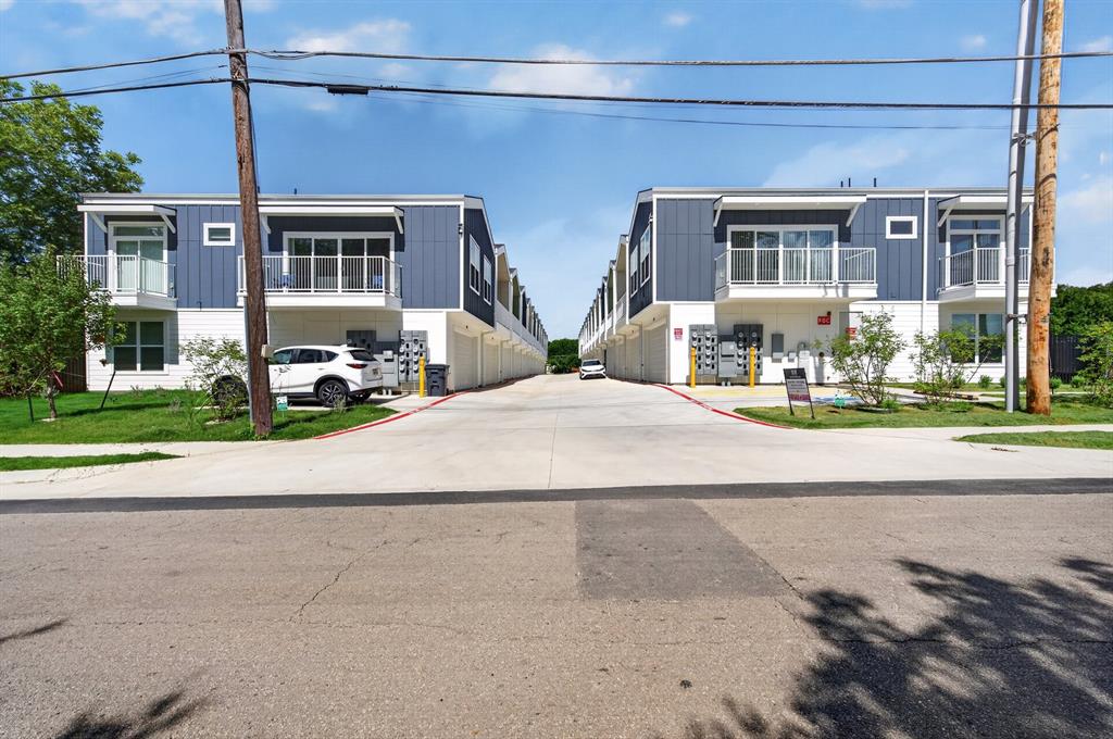 CAN YOU BELIEVE THIS?  YOU CAN OWN THESE TRENDY TOWNHOMES FOR THIS NEW LOW PRICE! Why rent when you can own? We are offering very upgraded 2 bedroom, 2 bath, 2 car garage homes with a choice of 3 color schemes. Choose your unit now!  We offer stainless steel dishwasher, refrigerator, range, microwave; and even window coverings!   These townhomes are brand new, and designed with every modern touch. All units have electric fireplaces in the living room to add that extra sparkle to your evenings! They are light-filled from all of the windows and high ceilings, and centrally located in charming Oak Cliff near restaurants, groceries, parks, and transportation.