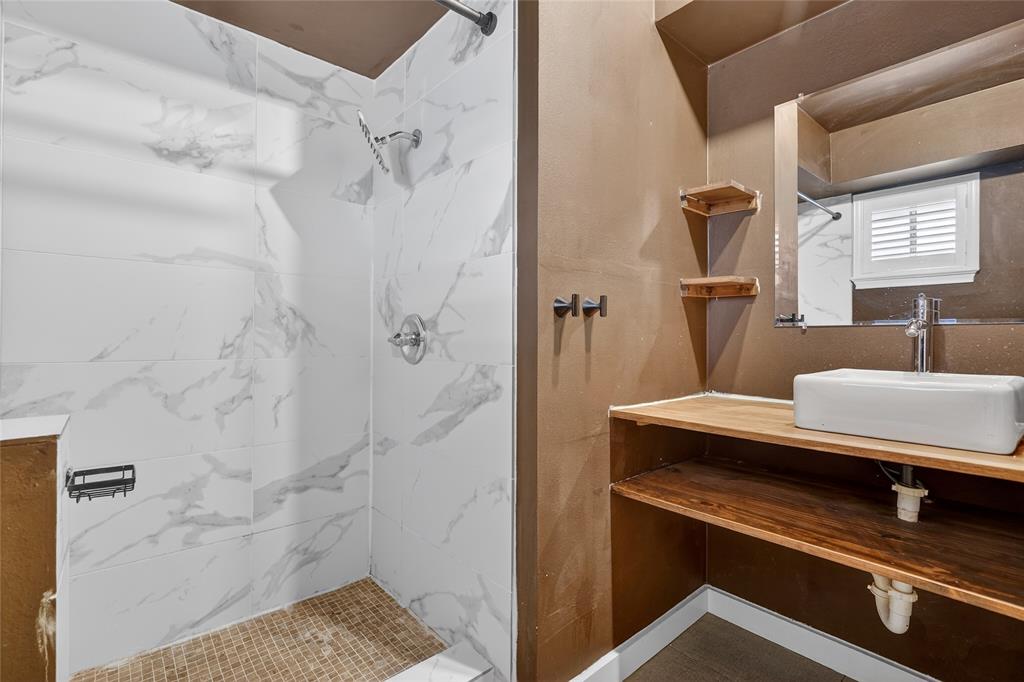 Park Central Condo - Residential