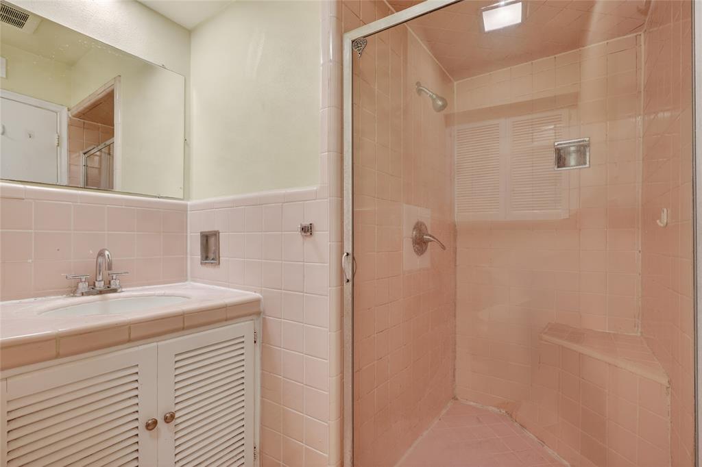 Park Central Condo - Residential