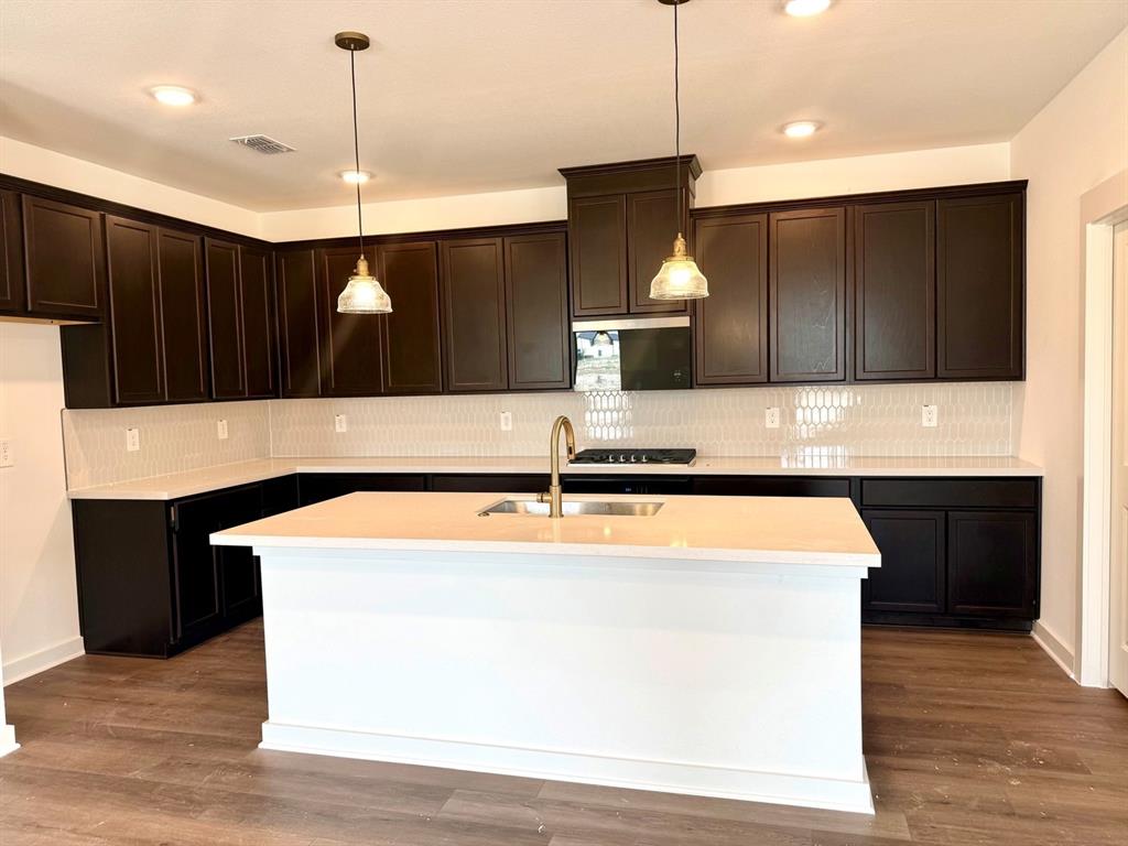 Country Hollow Sales Phase 1 - Residential