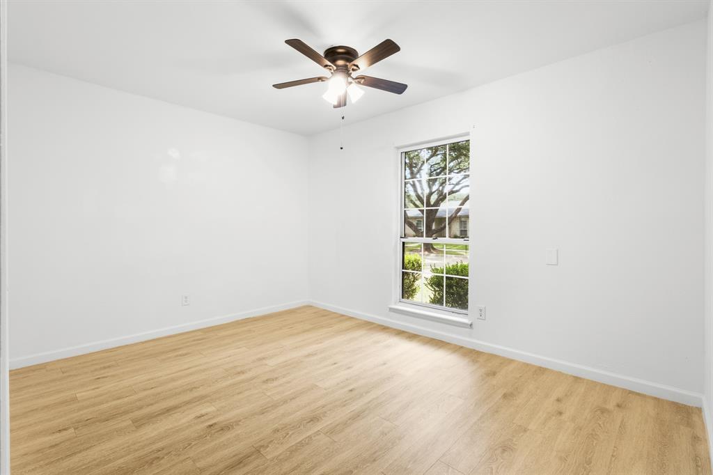 Woodlake 5 - Residential