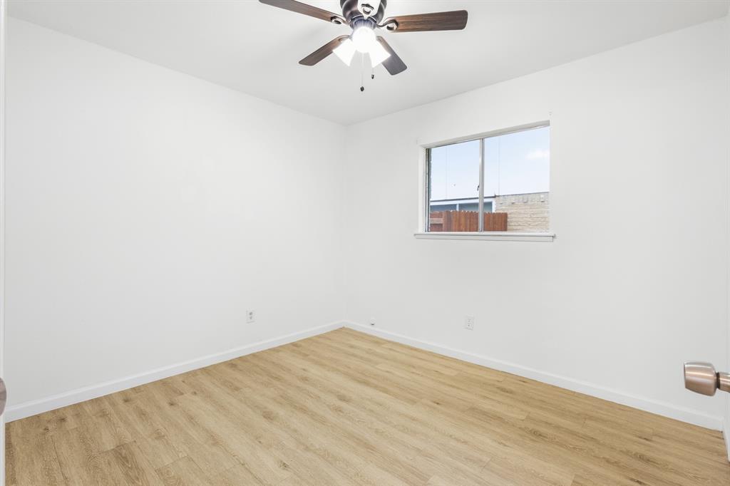 Woodlake 5 - Residential