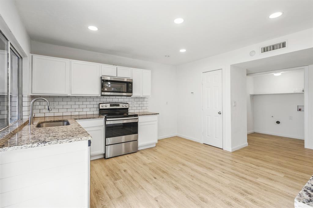 Woodlake 5 - Residential