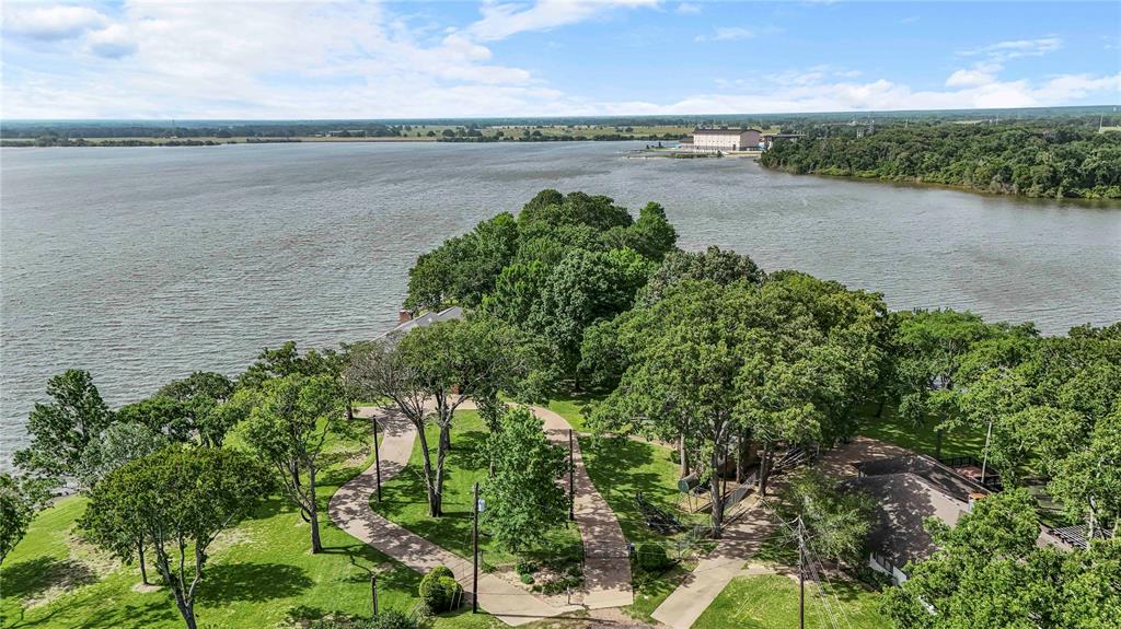 Arrowwood Waters - Residential