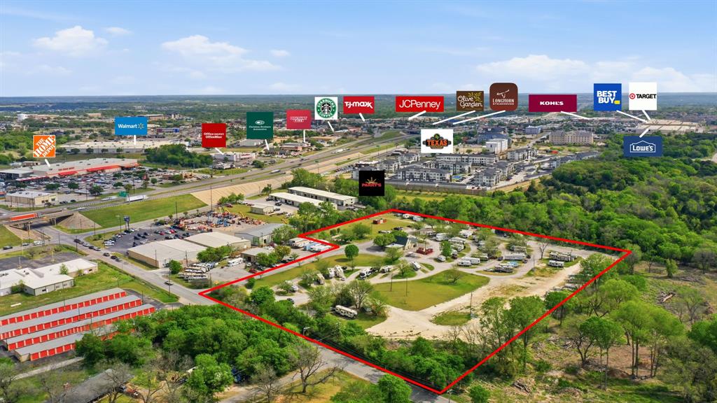 Excellent commercial opportunity in the rapidly growing area of Weatherford, Texas. This 10+ acre parcel features city water and sewer, along with desirable C1 zoning. Currently operating as a KOA RV park, the property presents significantly greater potential for retail development or other commercial uses.
The property is in extremely close proximity to major retailers including Walmart, Target, Home Depot, and Lowe’s, as well as the heart of Weatherford’s retail district, providing outstanding visibility and access.
The offering is strictly for the land, with no consideration given to the existing RV park business or structures. Ideal for investors or developers seeking a prime location with strong growth and future upside.