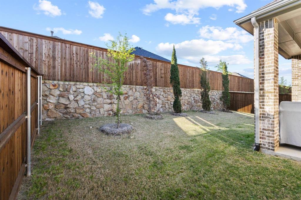 Gateway Village - The Reserve - Residential
