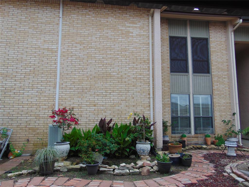 Las Colonitas Condo - Residential