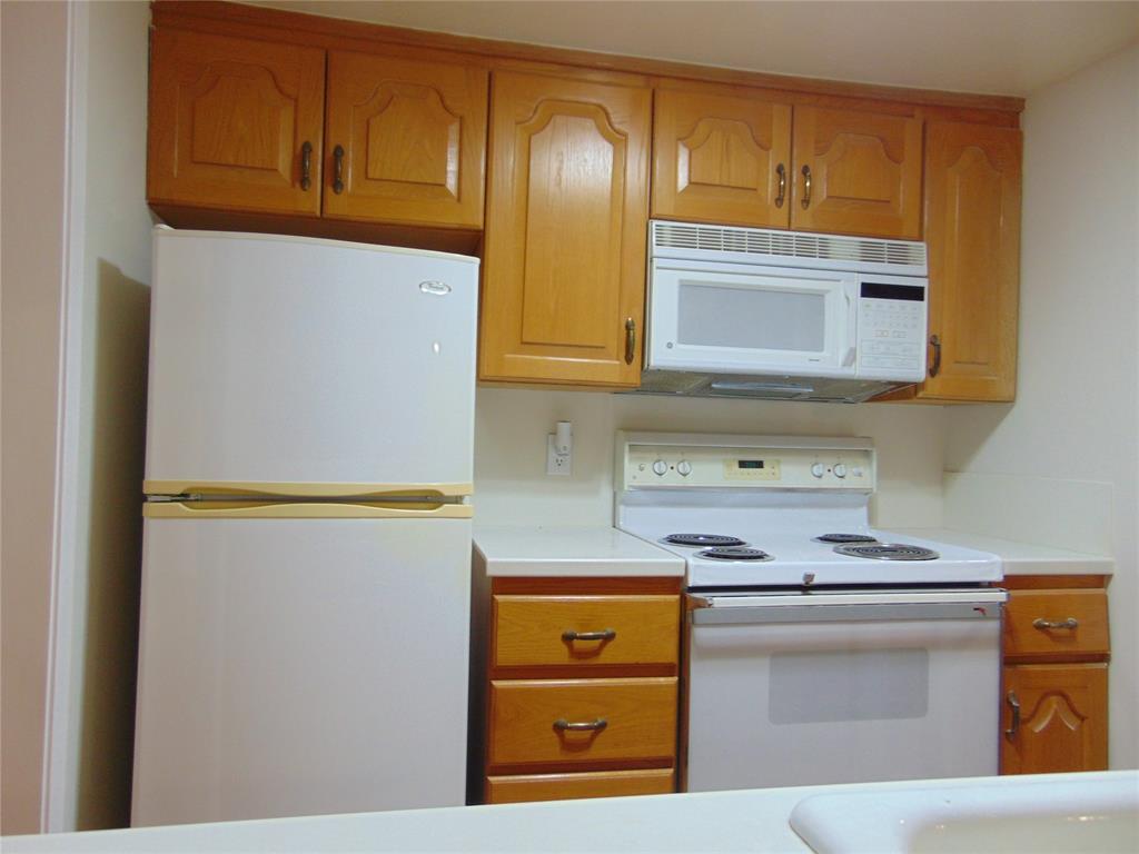 Las Colonitas Condo - Residential