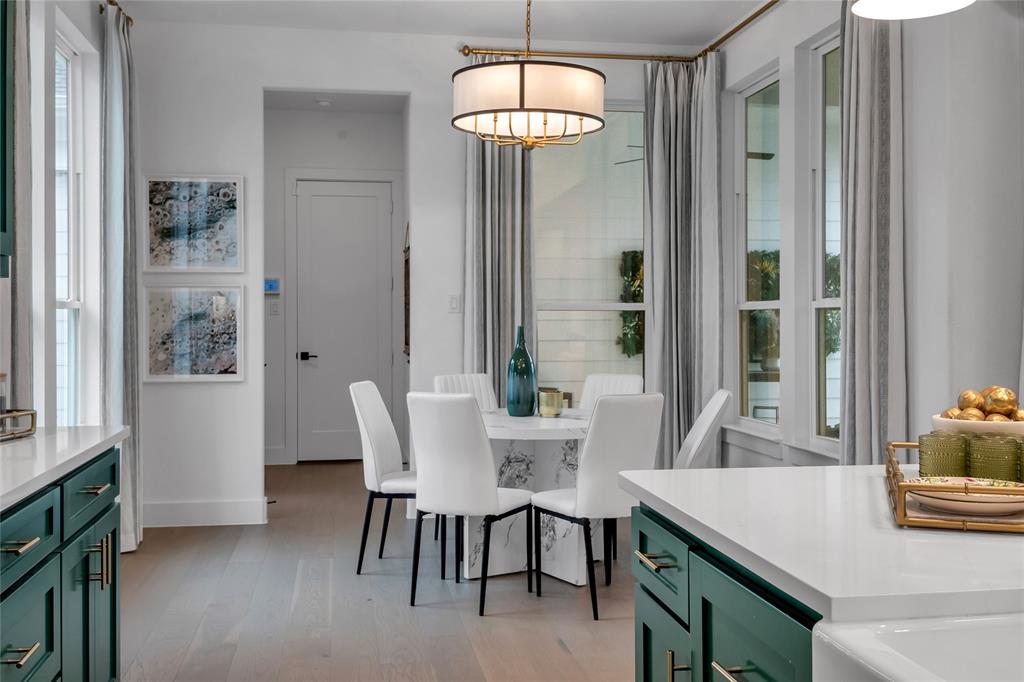 Painted Tree East Showcase Lts - Residential