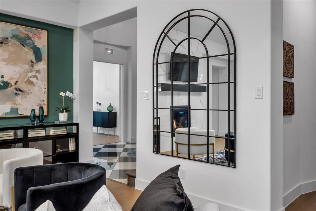 Painted Tree East Showcase Lts - Residential