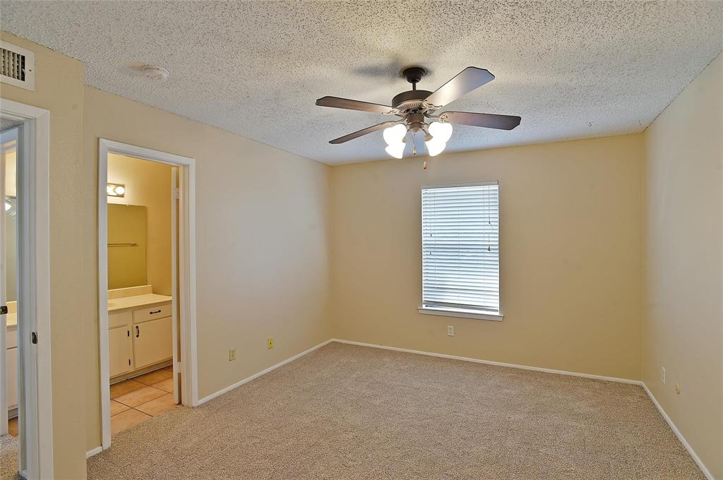 Cedar Ridge At Hurst Twnhms - Residential