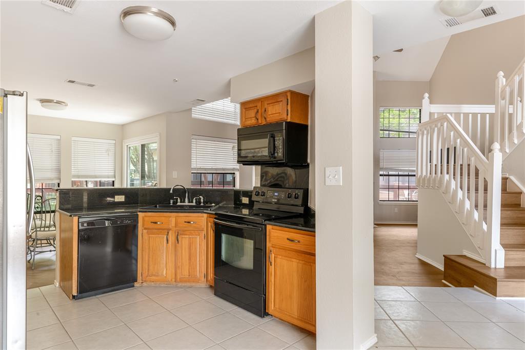 Riverwalk Condo Ph 01-5 - Residential