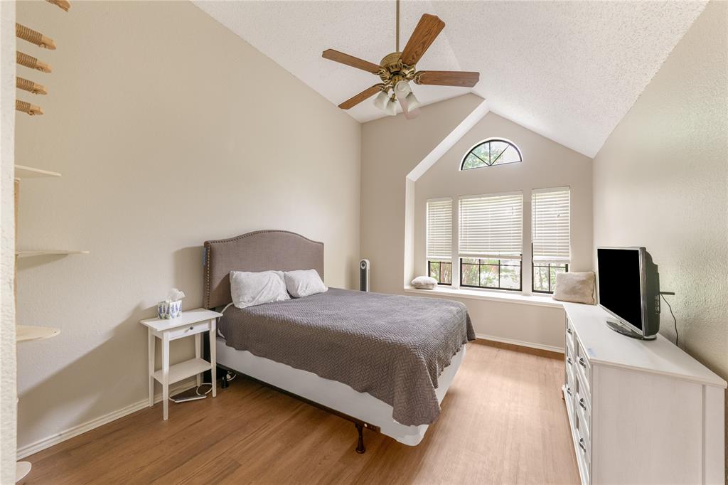 Riverwalk Condo Ph 01-5 - Residential