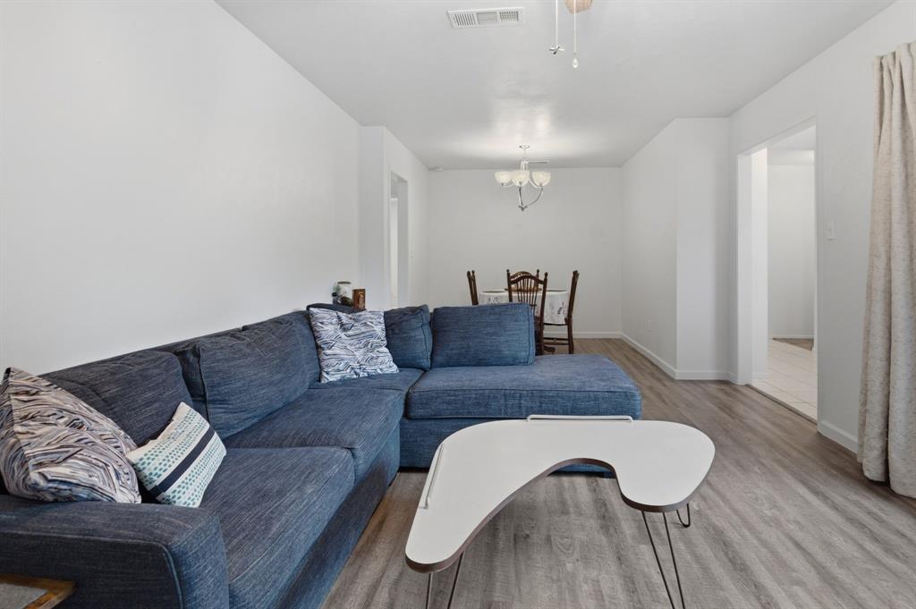 Russ Lo Valley Add - Residential