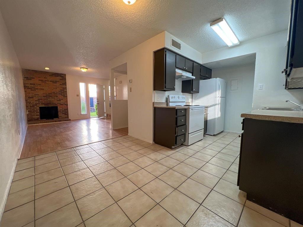 Chamberlain Arlington Heights 2nd - Residential Lease